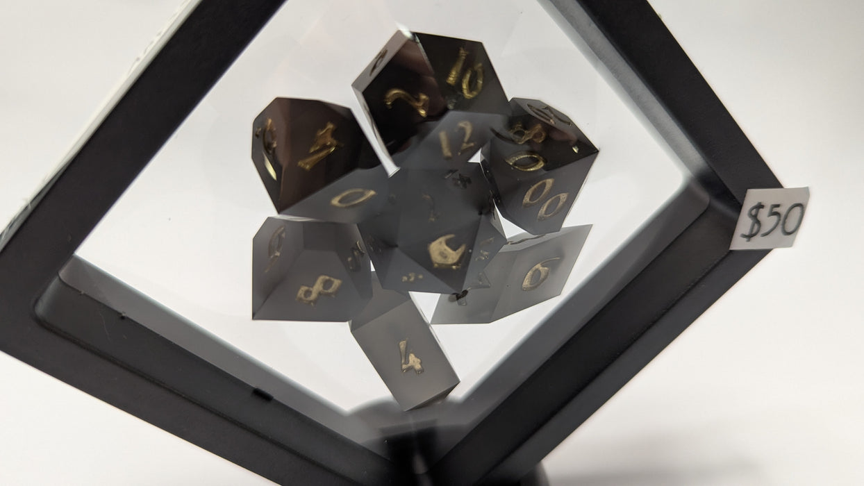 Dicetownn: Hand-crafted Sharp-Edge Resin Dice (Set of 7) - Abyss