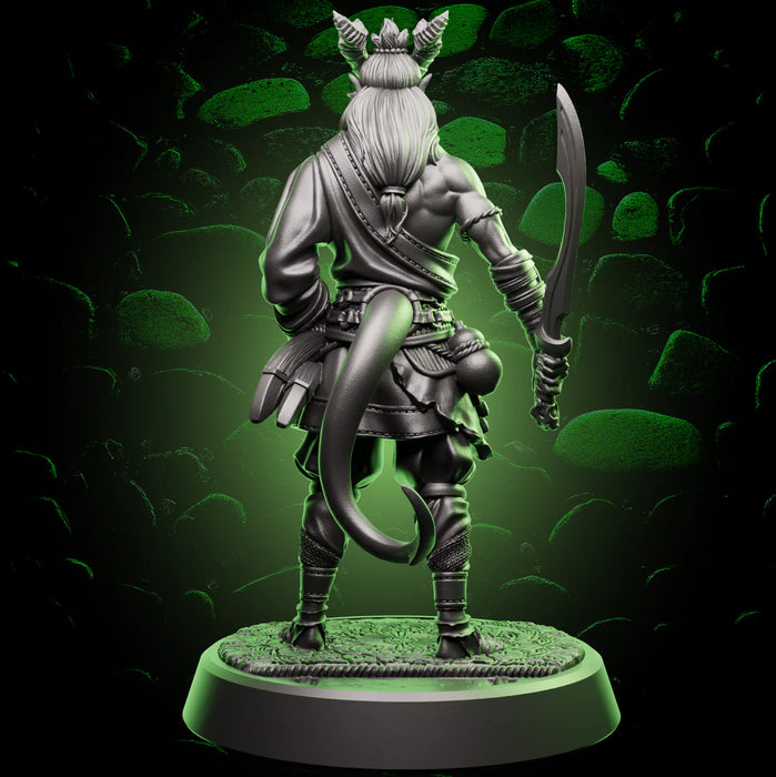 Helios Tabletop: Unprimed Tiefling Fighter | Blades | 5e