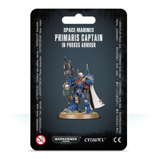 Space Marines: Captain in Phobos Armour